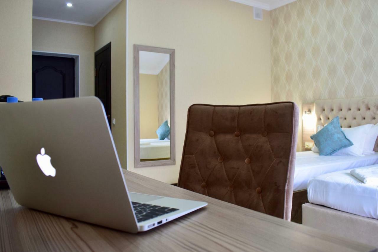 Dostar Inn Çimkent Dış mekan fotoğraf