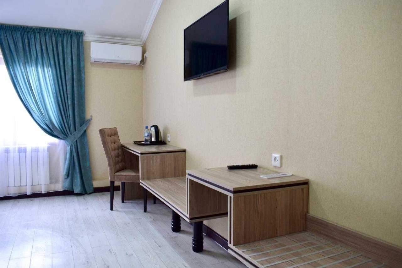 Dostar Inn Çimkent Dış mekan fotoğraf