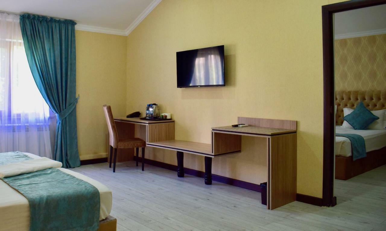 Dostar Inn Çimkent Dış mekan fotoğraf